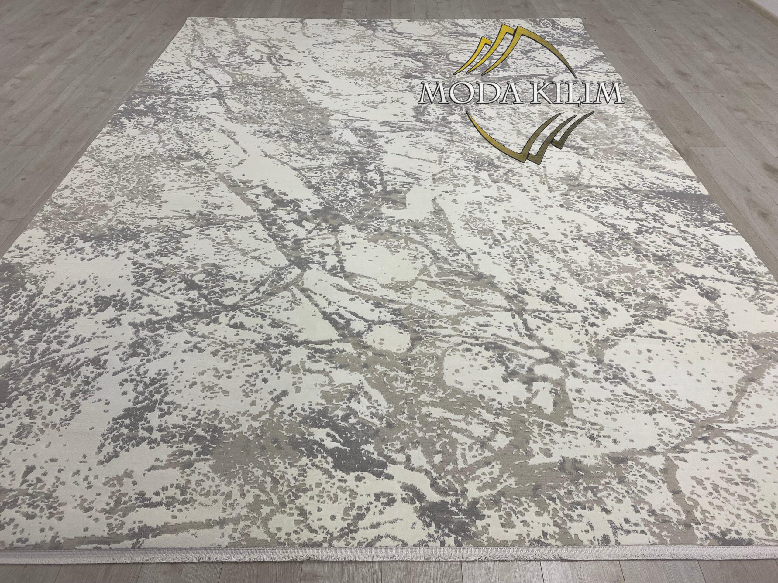 Portfolio 04696 Cream Grey