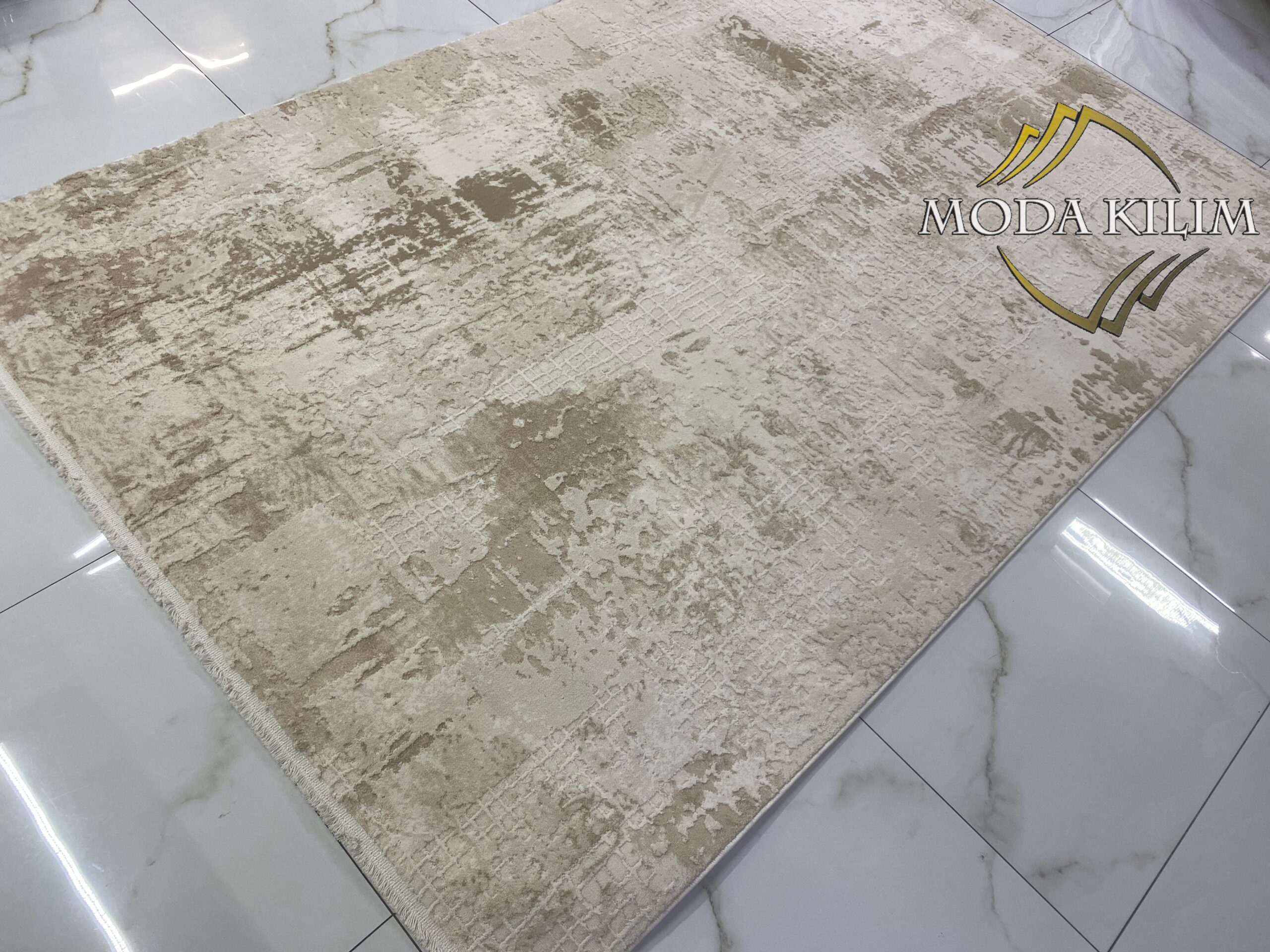 Defile M043A Bone Beige